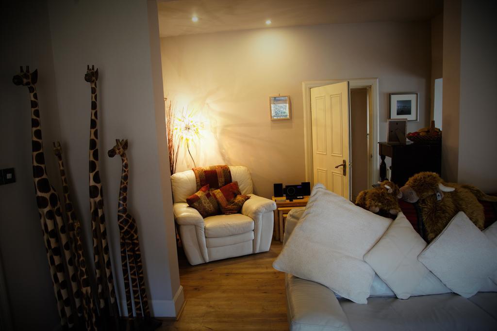 Airlie House Self Catering Villa Strathyre Exterior foto